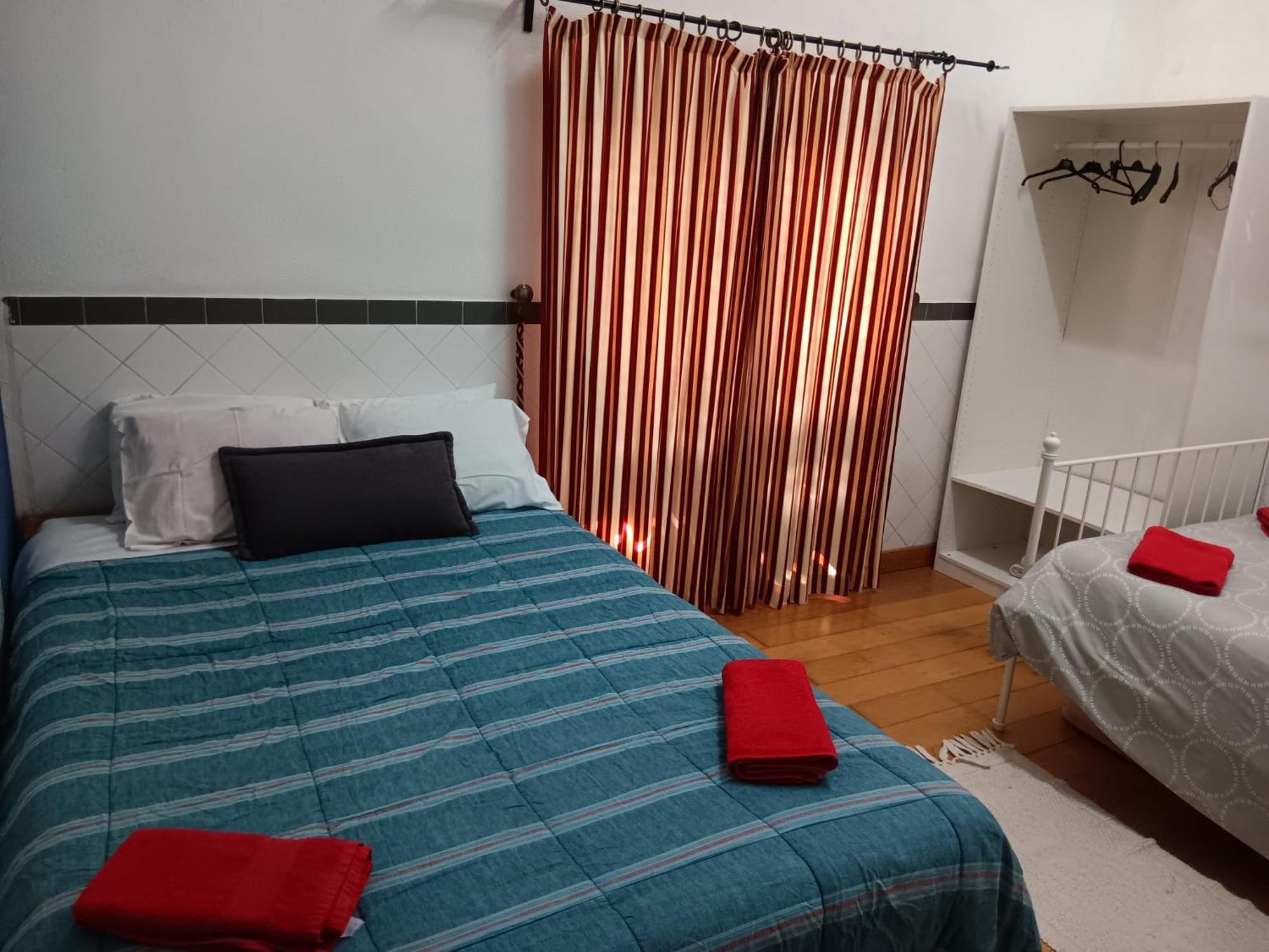 Global Guest Rooms Синтра Экстерьер фото